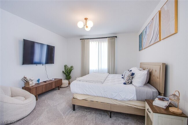 Building Photo - 7378 Crown Lndg St