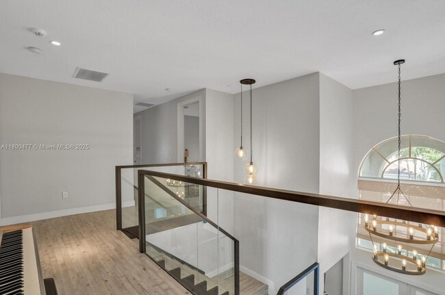 Building Photo - 5258 SW 183rd Ave
