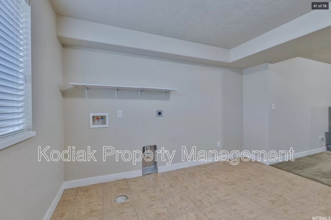 Building Photo - 1463 Kentucky Derby Way