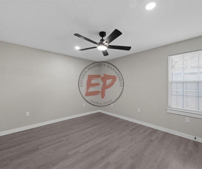 Building Photo - 1600 N 11th St