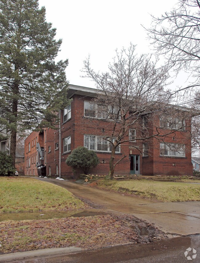 Building Photo - 79 N Rose Blvd