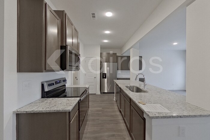 Building Photo - 6131 Taramore Ln NW
