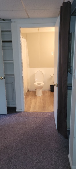 Building Photo - 117 Wilkes St