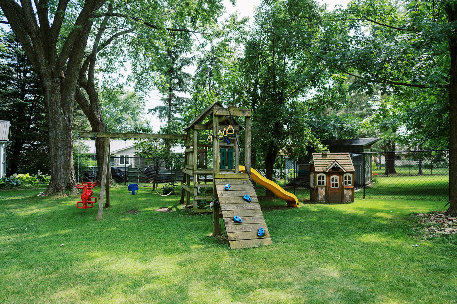 Building Photo - 2301 Jessup Cir