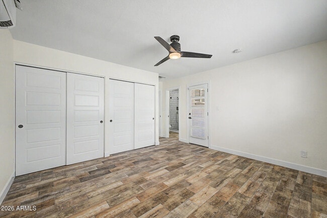 Building Photo - 2174 E Palmcroft Dr