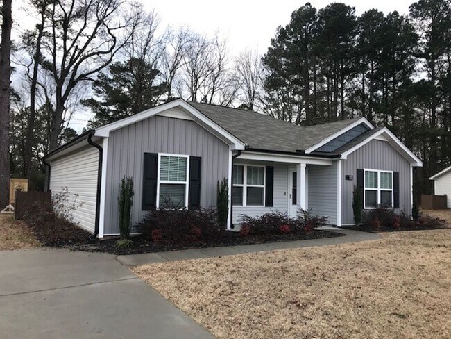 Building Photo - 111 Hunters Landing Dr
