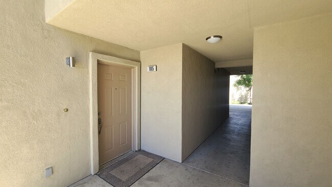 Interior Photo - Santa Fe Palms II