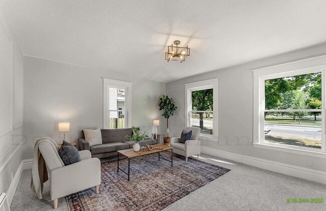 Building Photo - BRAND NEW REMODEL!!! Available NOW for a SHORT TERM LEASE ONLY!!!