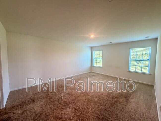 Building Photo - 417 Spearman Ct