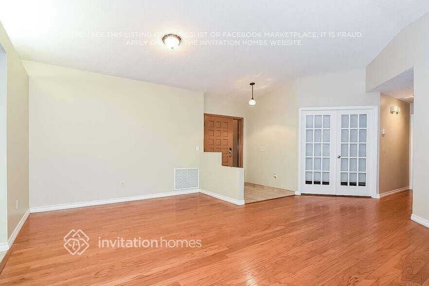 Building Photo - 5368 Black Pine Dr