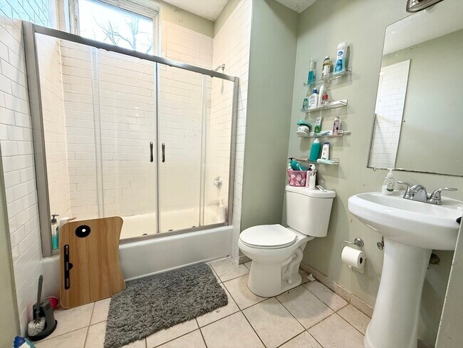 Building Photo - 299 Dudley St