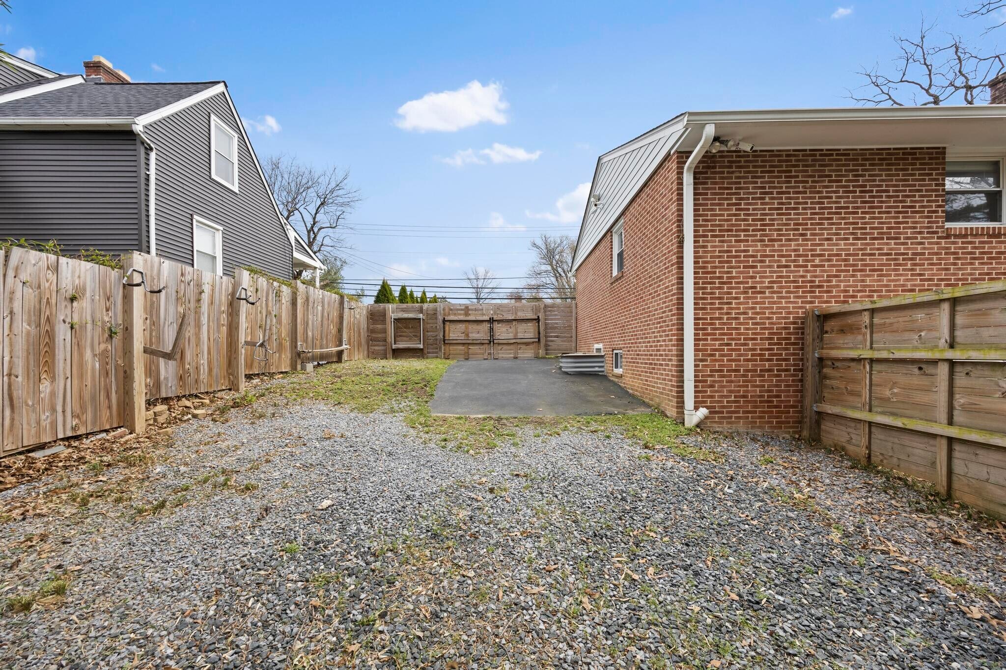 Building Photo - 8312 Savage Guilford Rd