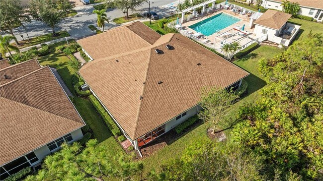 Building Photo - 1937 Scarlett Ave