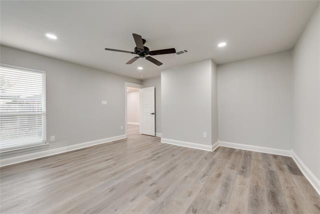 Building Photo - 227 Carolyn Dr