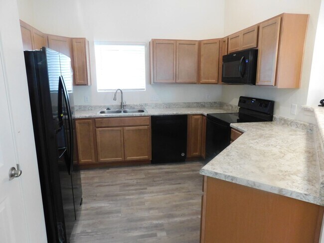 Building Photo - 2 Bed/2 Bath New Construction
