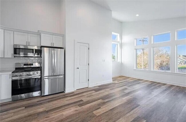 Building Photo - 7712 Forshey St