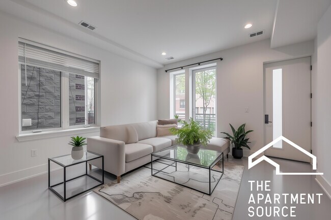 Primary Photo - 1814 W Thomas St