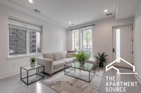 Building Photo - 1814 W Thomas St