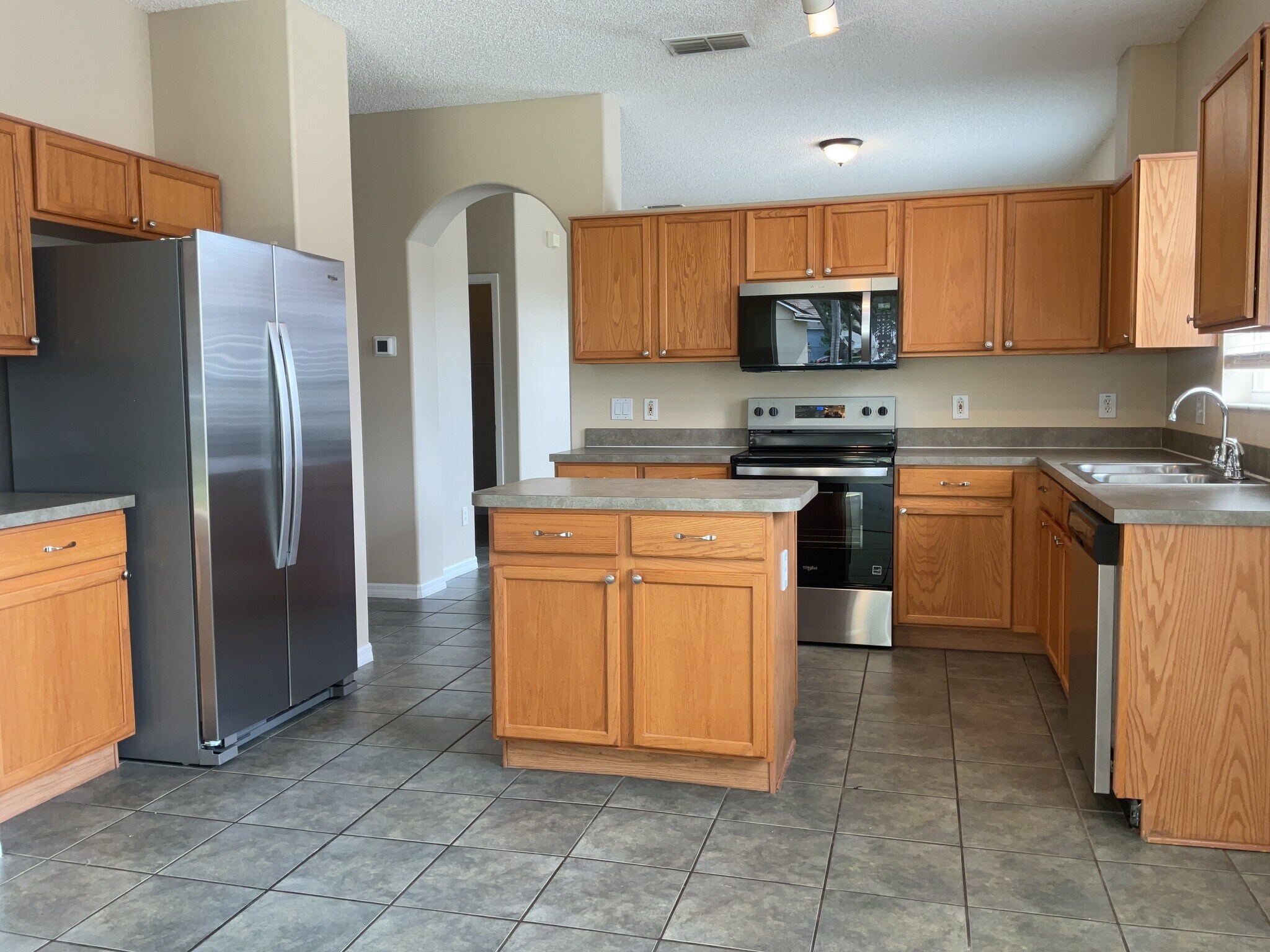 Building Photo - 14766 Kristenright Ln