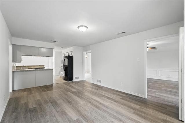 Building Photo - 829 Hunters Creek Dr