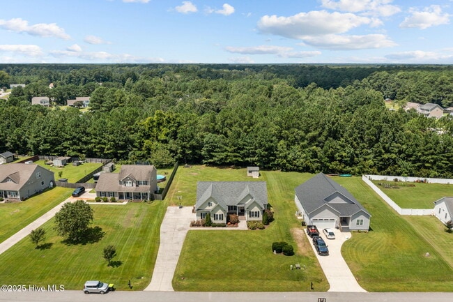 Building Photo - 541 Park Meadows Dr