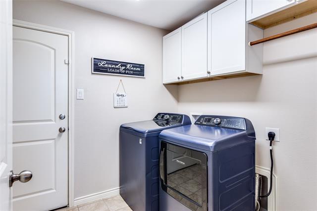 Building Photo - 9209 Hunters Ct