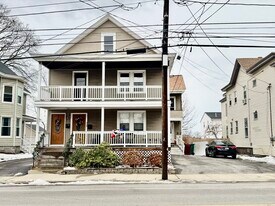 Building Photo - 328 Stevens St