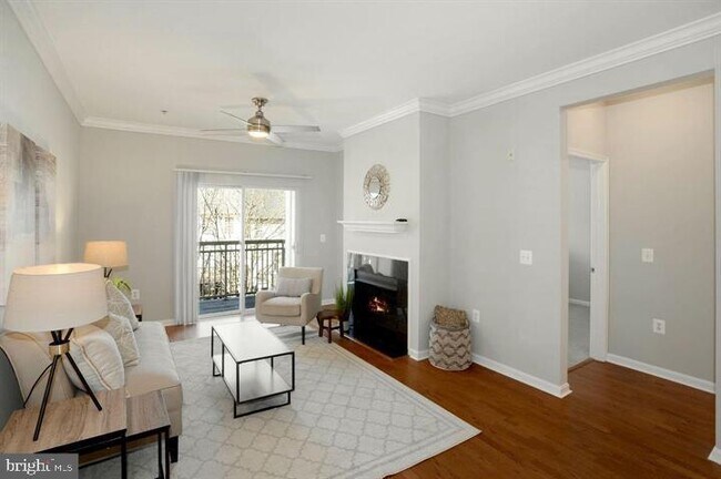 Building Photo - 2791 Centerboro Dr