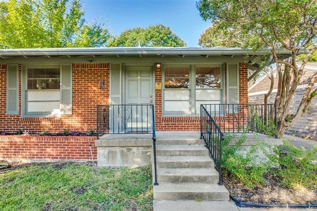 Building Photo - 10527 Solta Dr