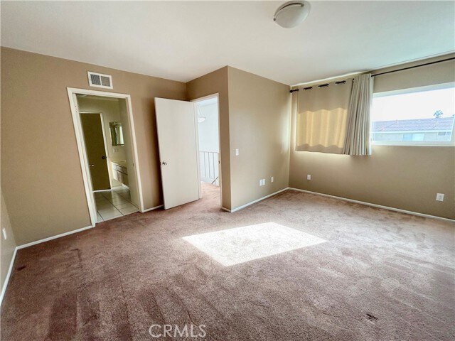 Building Photo - 33938 Alcazar Dr