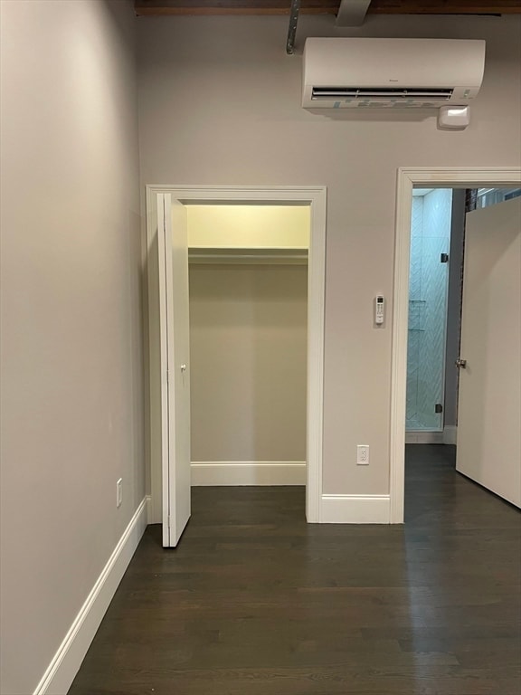 Building Photo - 281 Franklin St