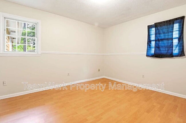 Building Photo - 4467 Donwood Cir