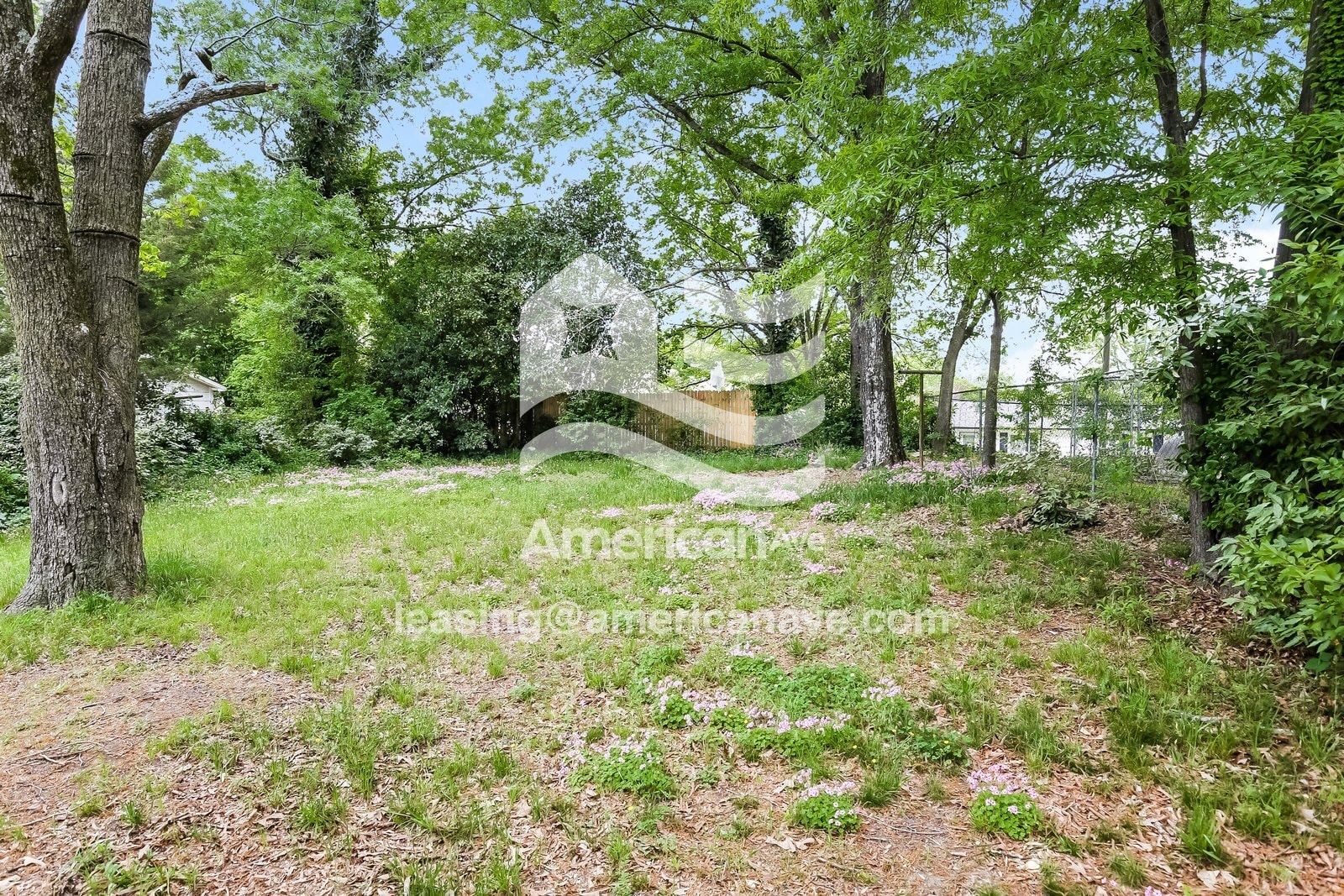 Building Photo - 1204 Bellevue St