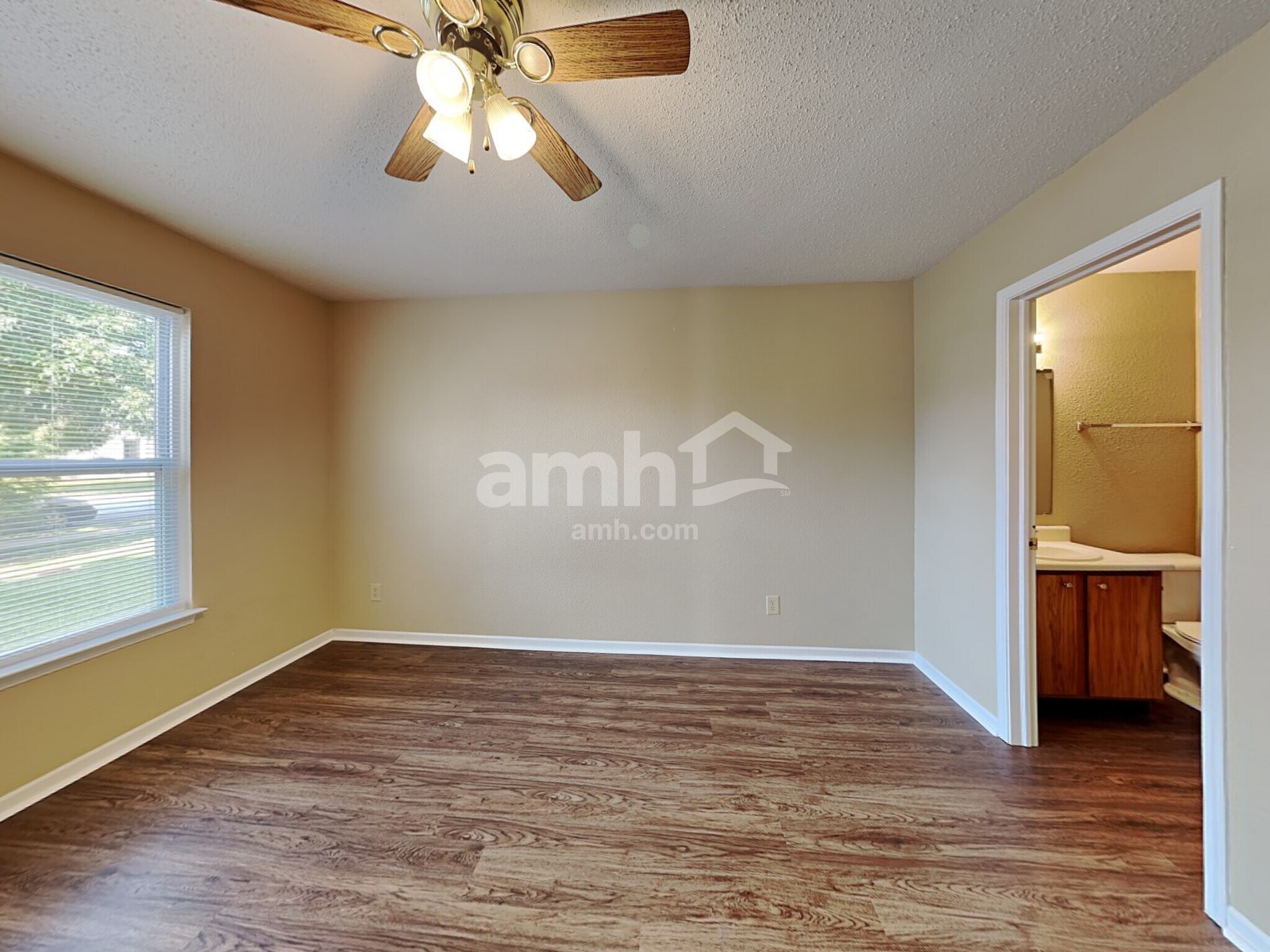 Building Photo - 12627 Justice Xing