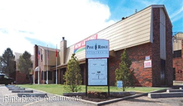 Building Photo - 4320 Canyon Dr