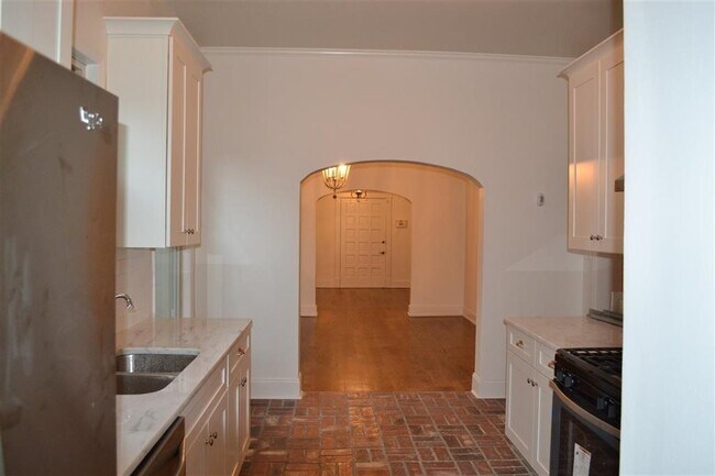 Building Photo - 1443 Vance Ave