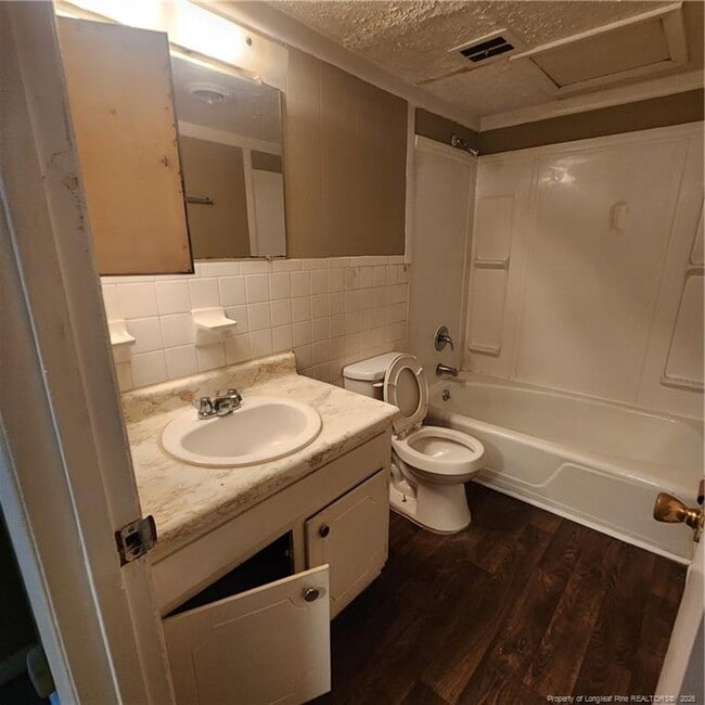 Building Photo - 3210 Tallywood Dr