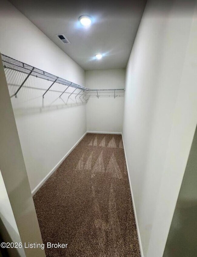 Building Photo - 16811 Aiken Rdg Cir