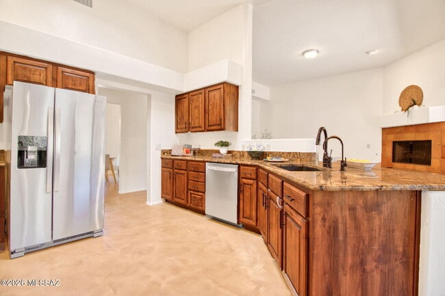 Building Photo - 5980 Verde Pl