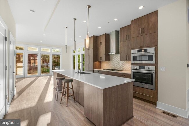 Building Photo - 158 Winsome Cir