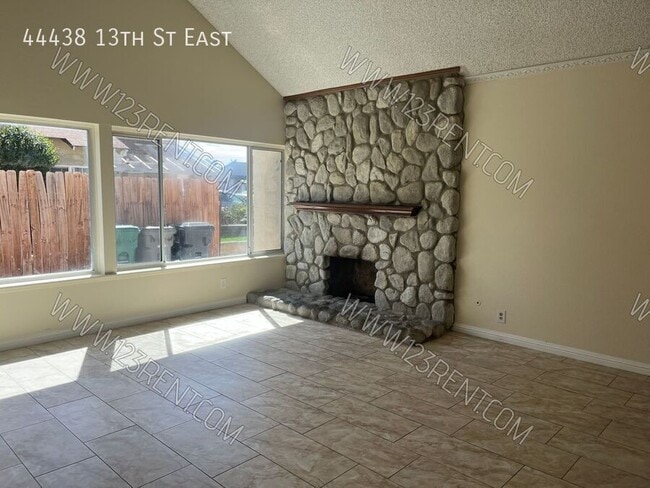 Building Photo - 44438 13th St E
