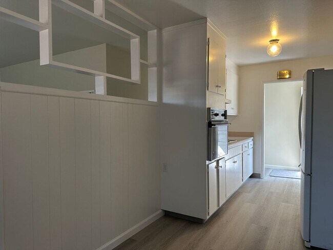 Building Photo - 3 Bedroom in Santa Clara