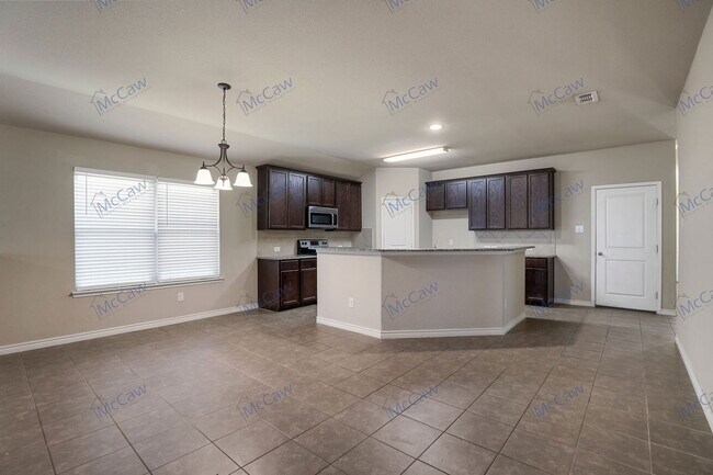 Building Photo - 2216 Eppright Dr