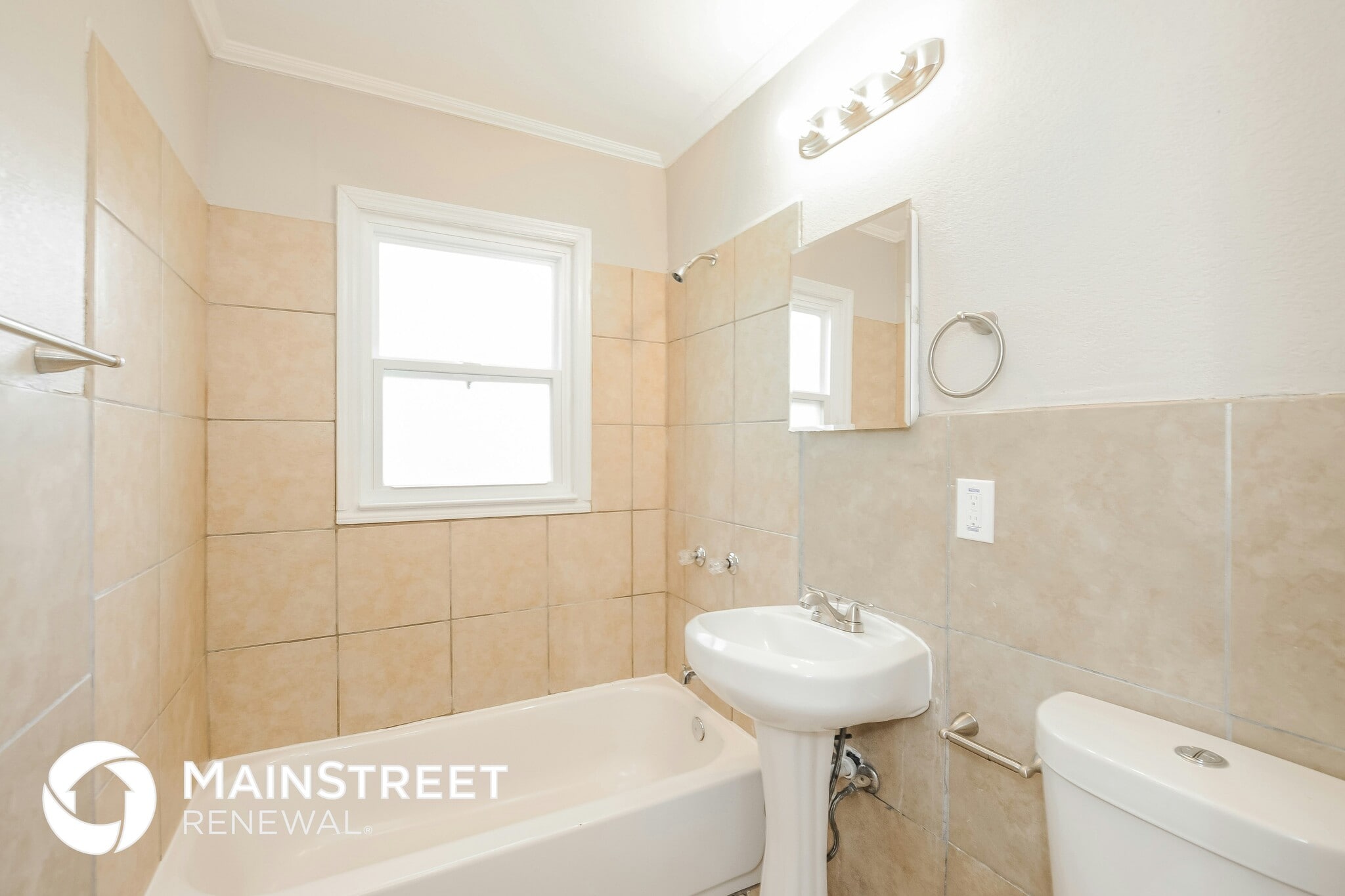 Building Photo - 10306 Oakland Ave