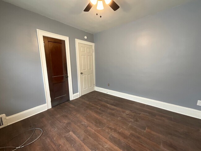 Building Photo - 14014 Edgewood Ave