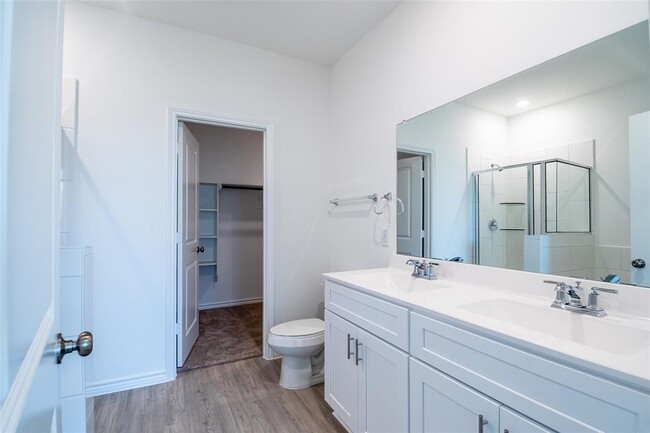 Building Photo - 15076 Rustic Moon Rd