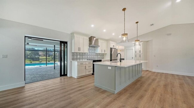 Building Photo - 5468 Wilkinson Rd