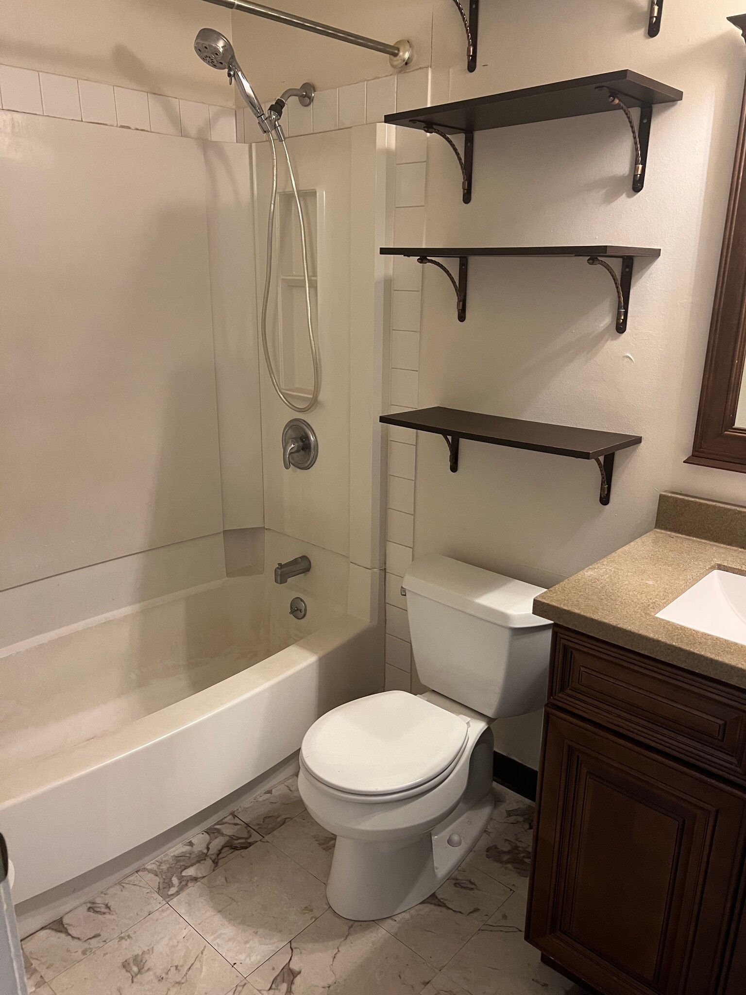 Bathroom - 11407 Deham Dr