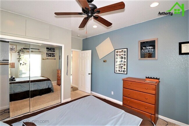 Building Photo - 14270 Quail Springs Rd