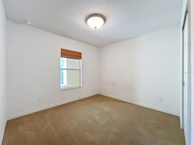 Building Photo - 412 Penny Royal Pl